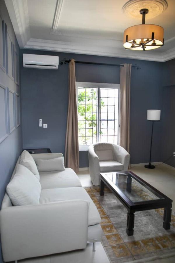 Riad Prince Louis Yaounde Bagian luar foto